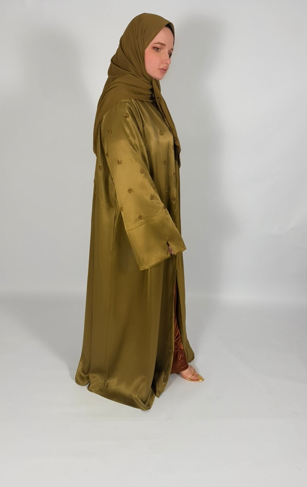 PREMIUM HAND-EMBELLISHED OLIVE DRAPE OPEN ABAYA