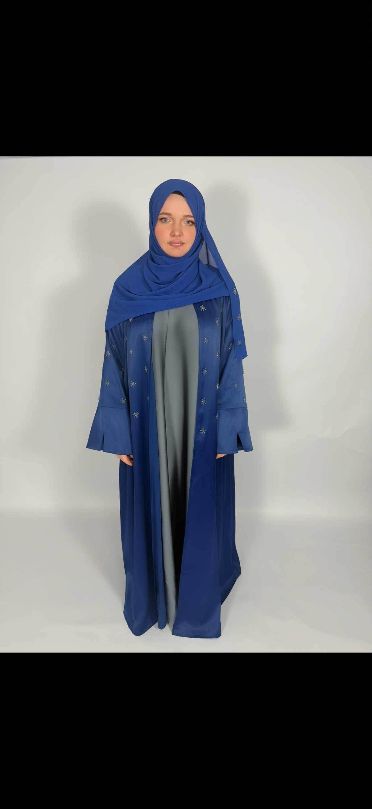 PREMIUM HAND-EMBELLISHED MIDNIGHT DRAPE OPEN ABAYA